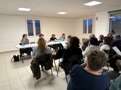 Agence Immobilire Cabanis La Cadire d'Azur / AG office du tourisme