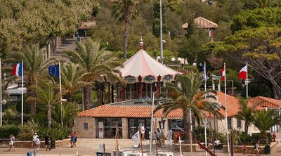 Lt se prpare activement  lOffice de Tourisme