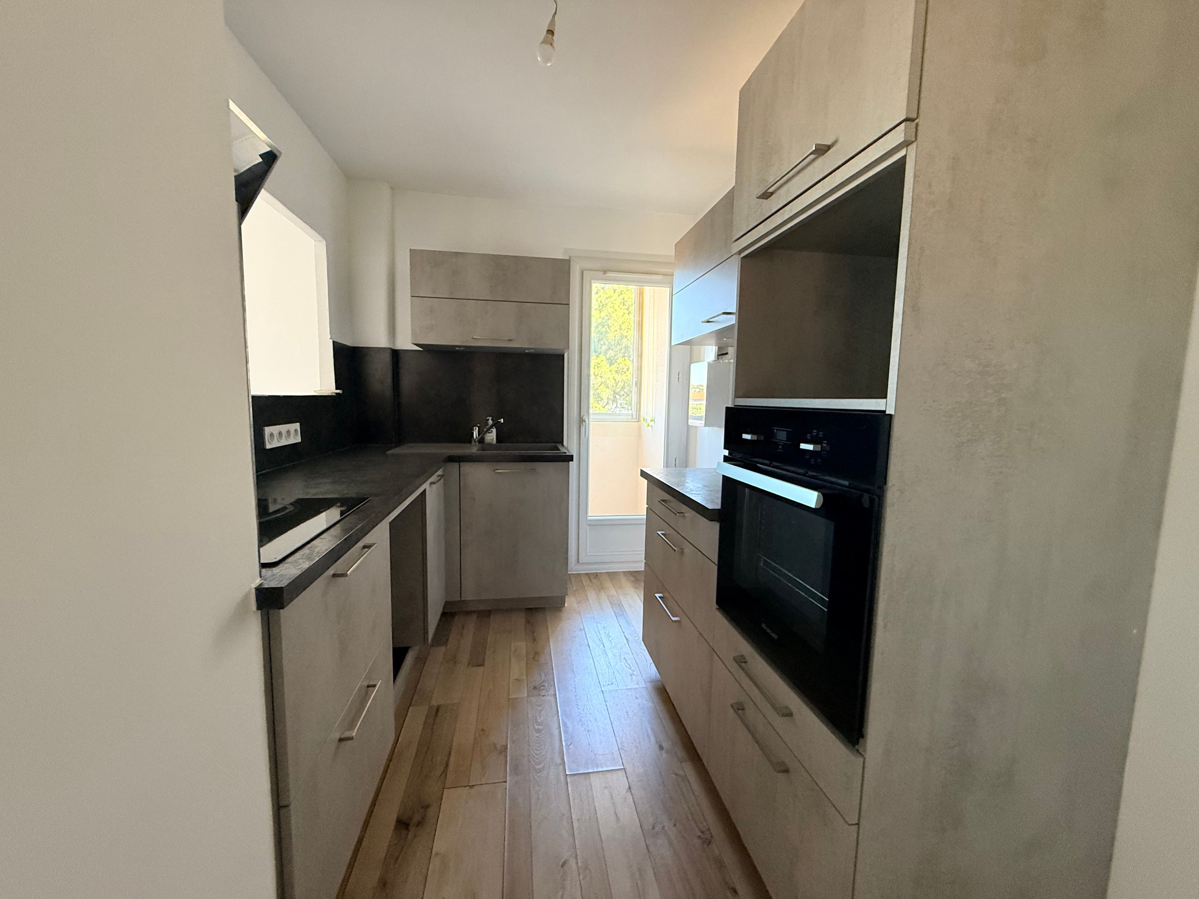 Appartement - LA SEYNE SUR MER