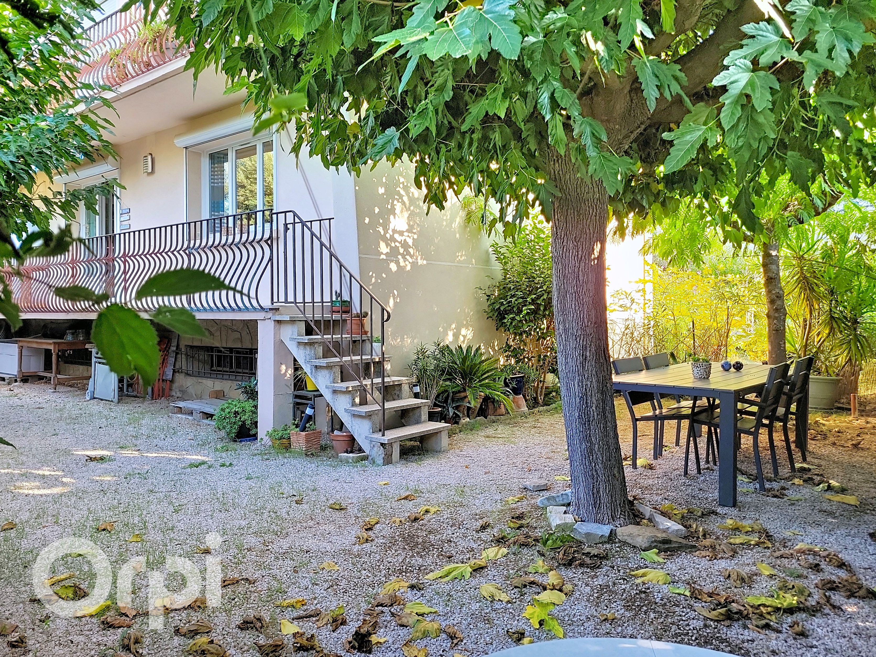 Appartement - SAINT-CYR-SUR-MER