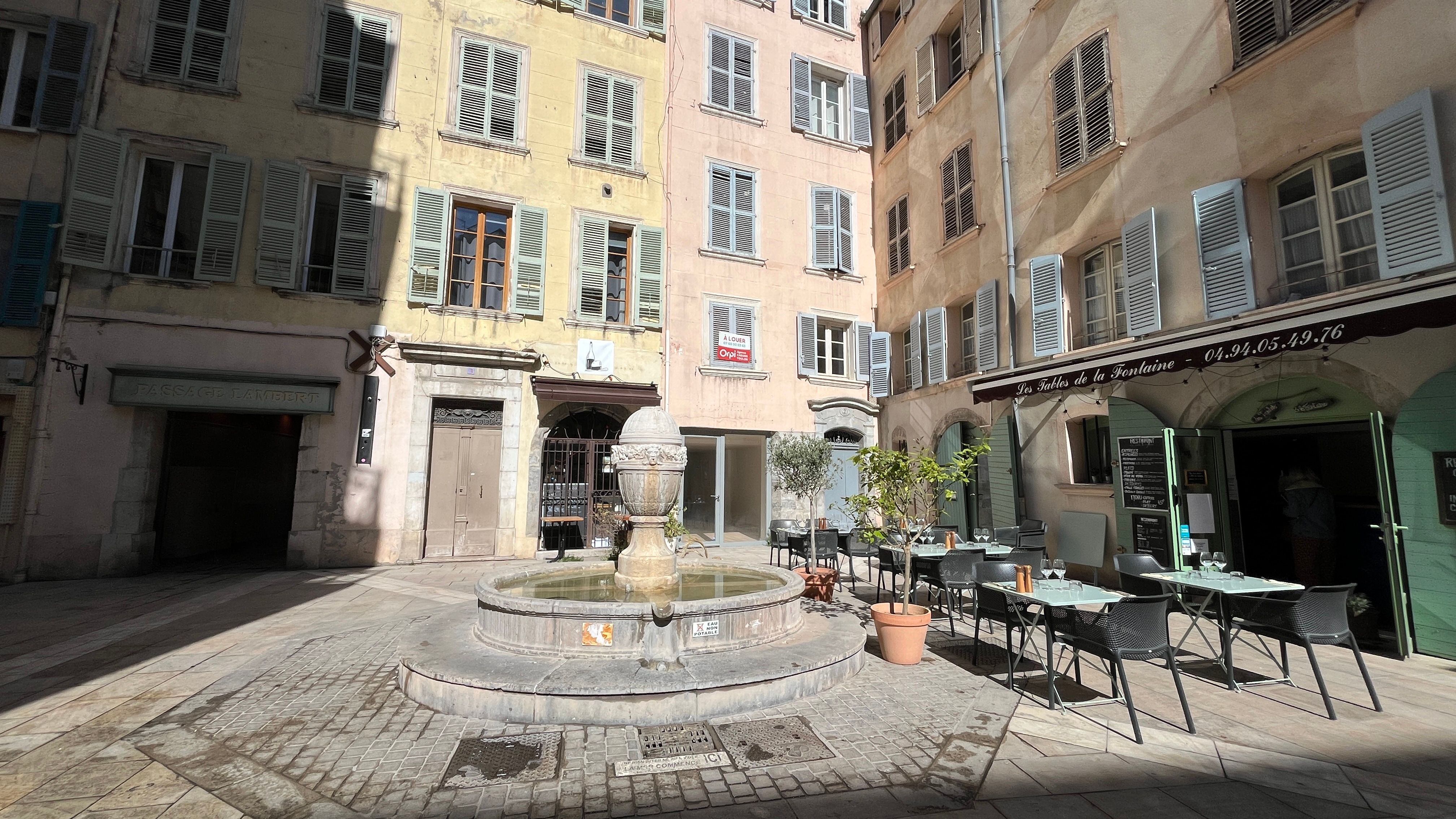 Local Commercial - TOULON