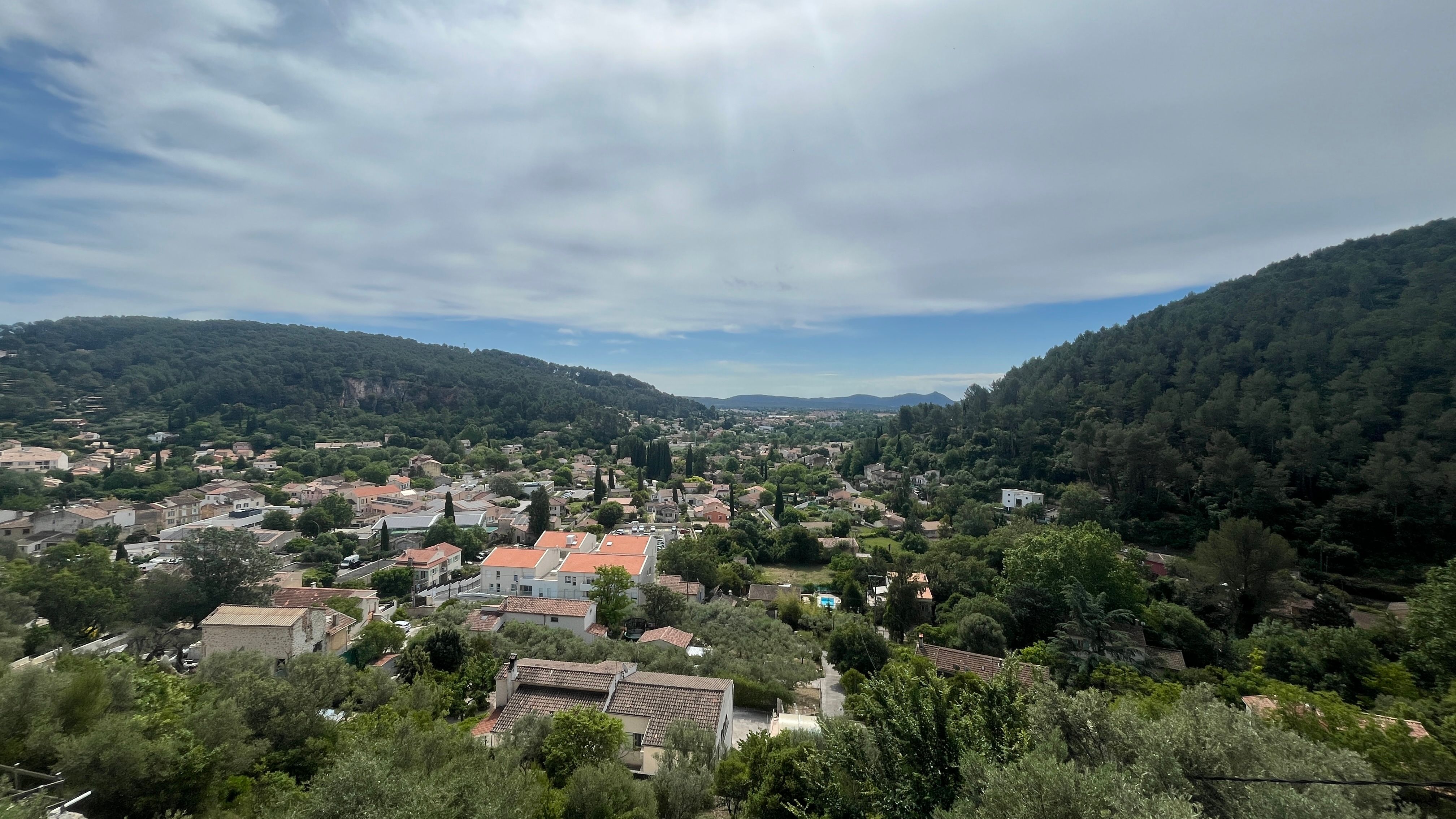 Maison-Villa - SOLLI�S-TOUCAS