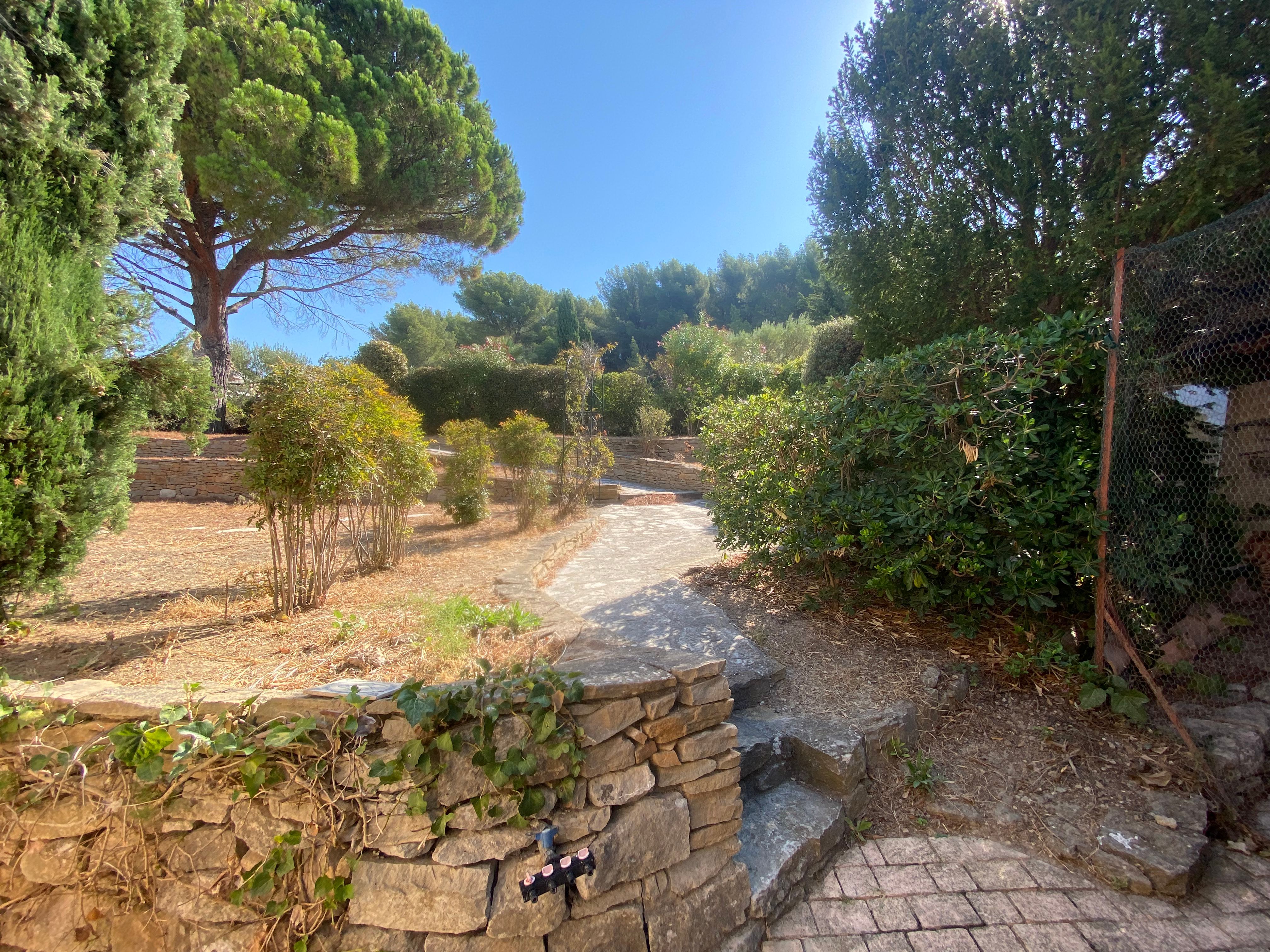 Maison-Villa - LE CASTELLET