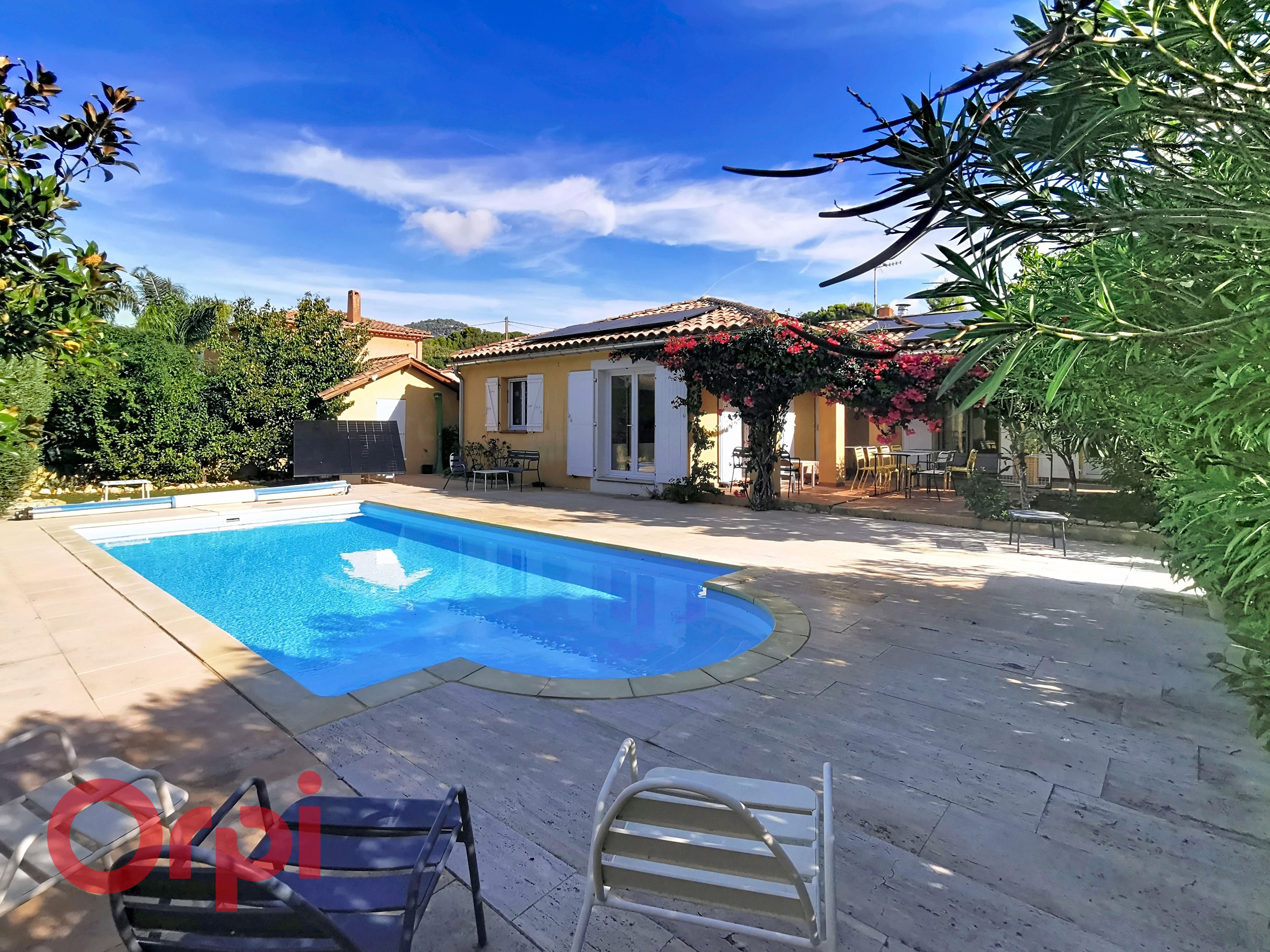 Maison-Villa - SANARY-SUR-MER