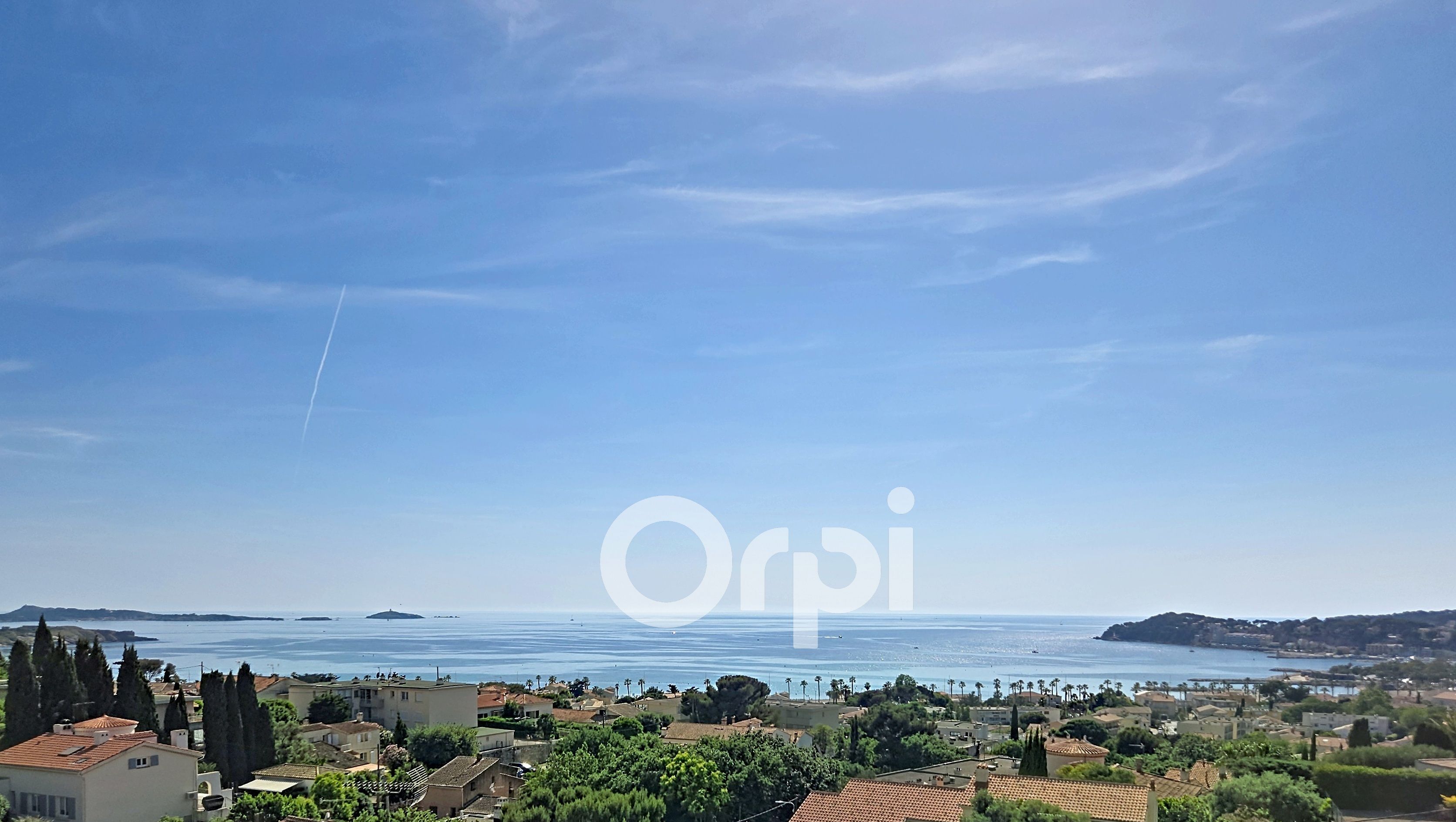 Maison-Villa - SIX FOURS LES PLAGES