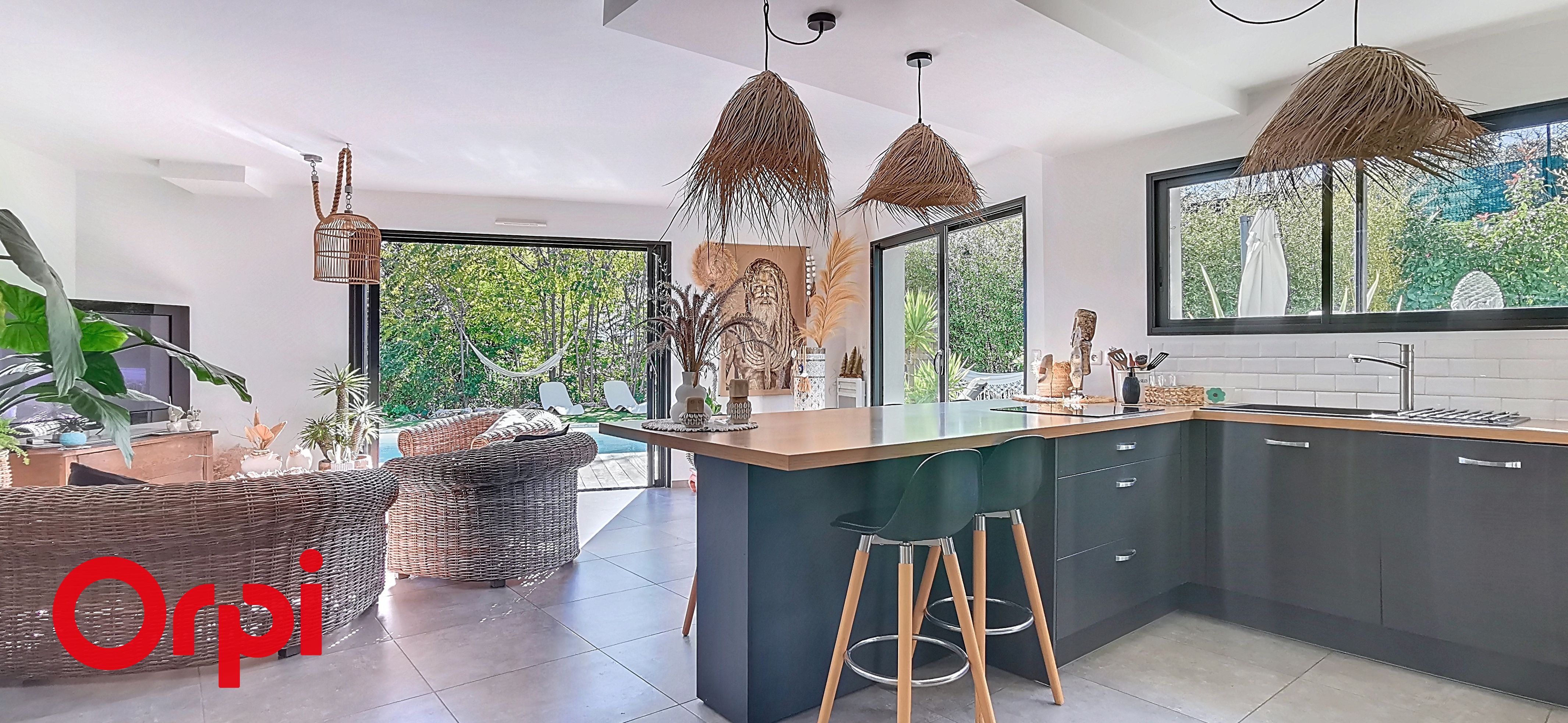 Maison-Villa - LA CADIERE D AZUR