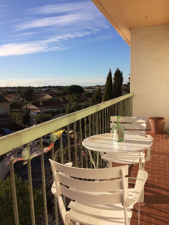 Appartement - SIX FOURS LES PLAGES