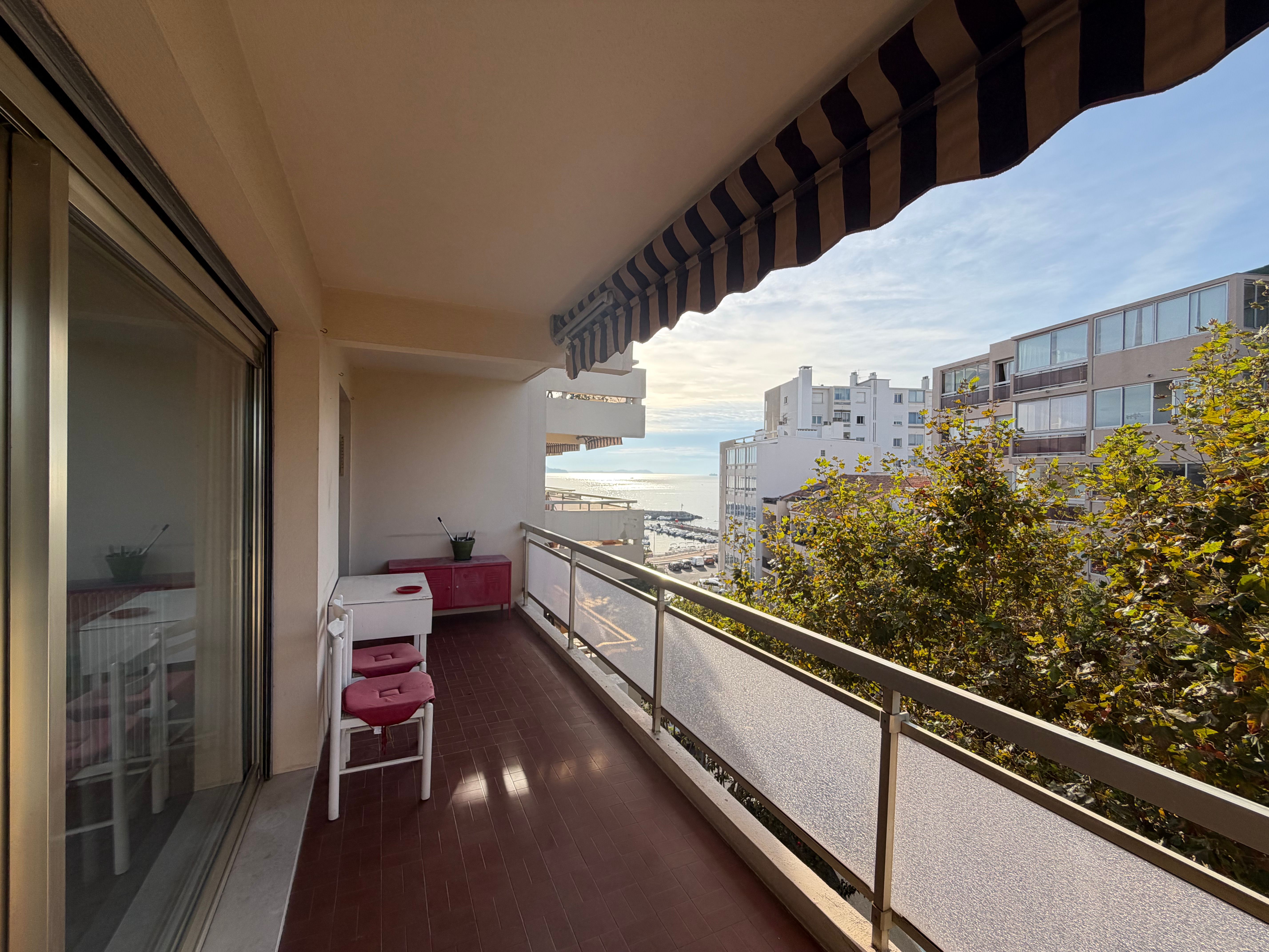 Appartement - TOULON