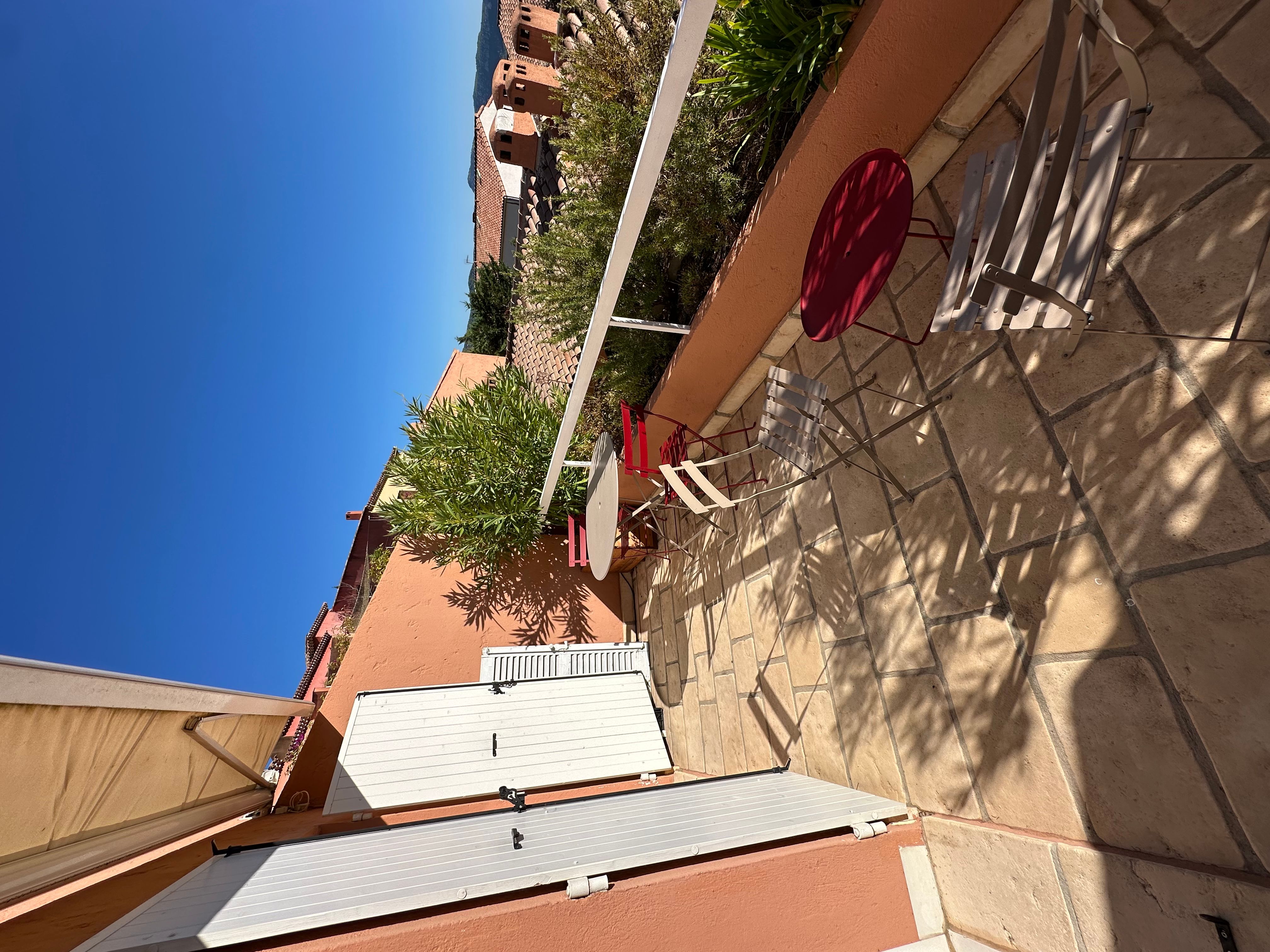 Appartement - LA CADI�RE-D'AZUR