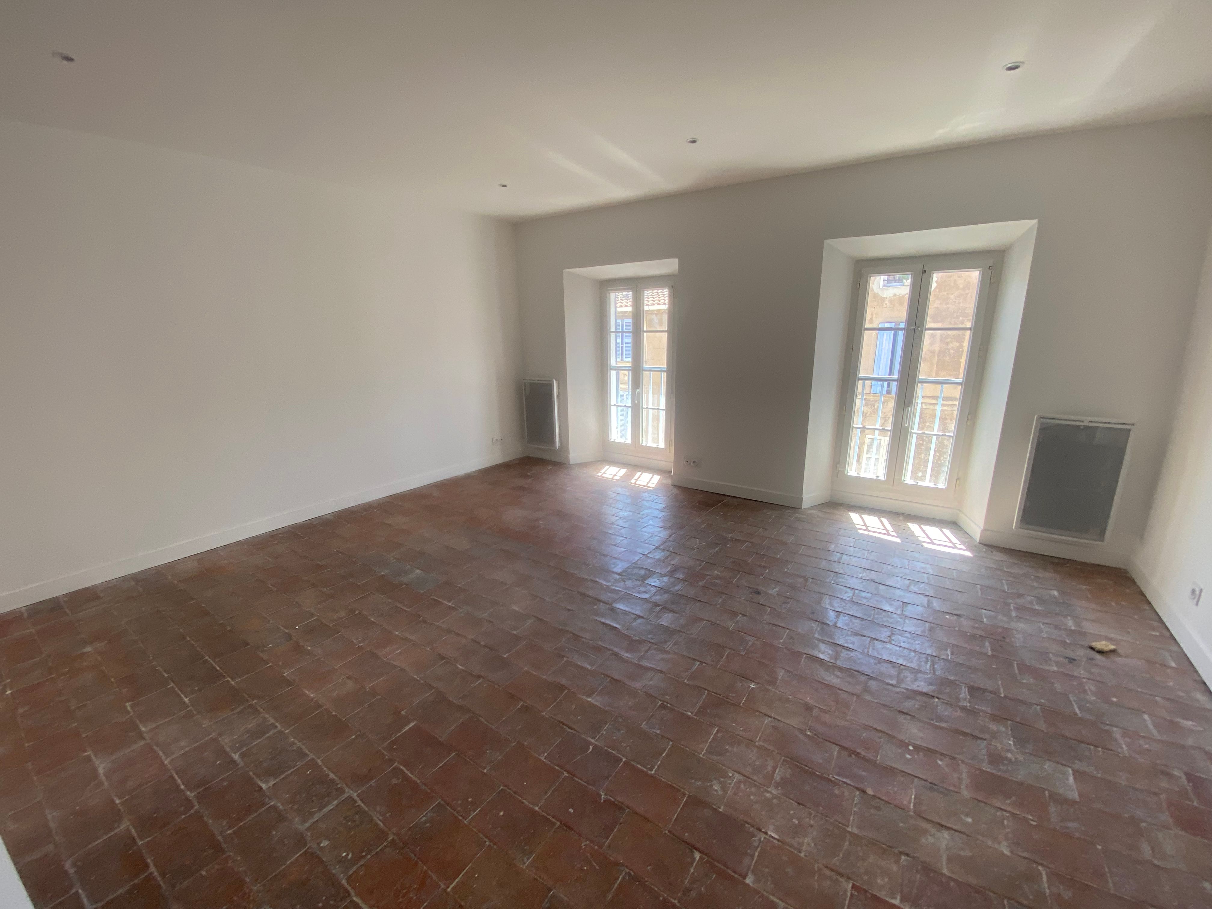 Appartement - LE BEAUSSET