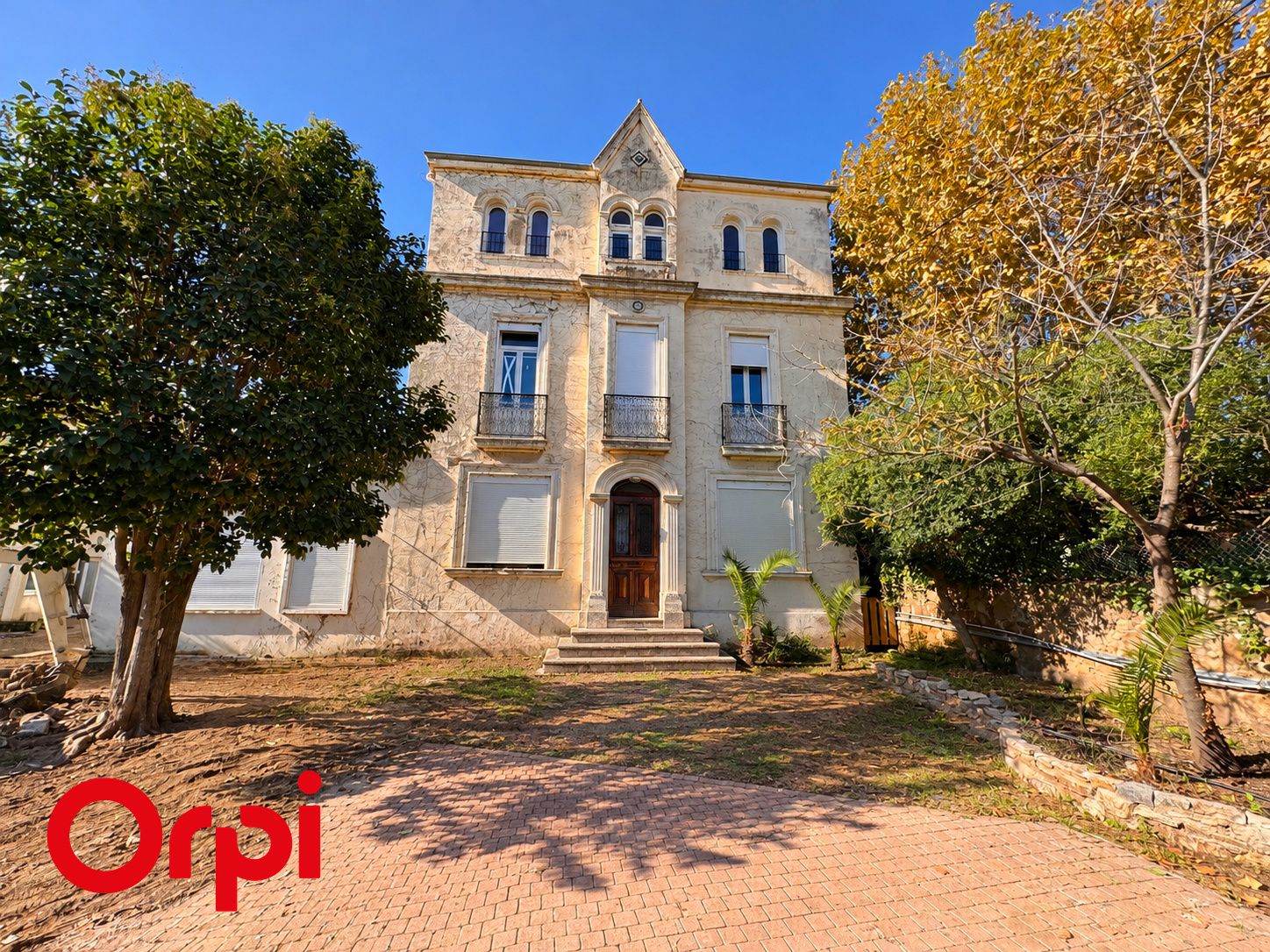 Maison-Villa - LA SEYNE SUR MER